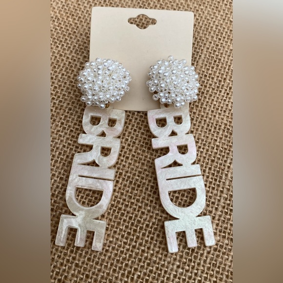 ICON Jewelry - New ladies Bride Earrings (beads)